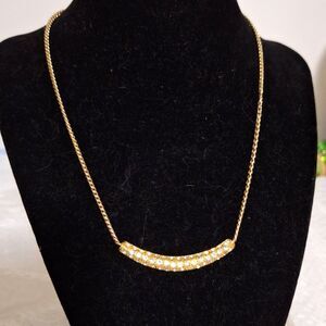 A Women's Bar Necklace Gold Tone Rhinestone Elegant Evening Sparkly